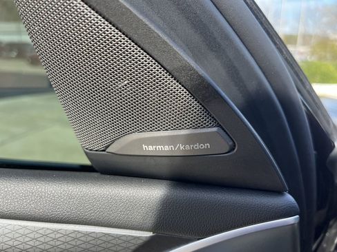 Certified 2025 BMW X4 xDrive30i image 20