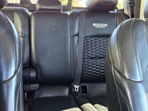 Used 2021 Jeep Gladiator Rubicon image 24