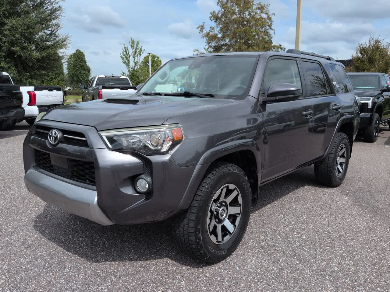Certified 2020 Toyota 4Runner TRD Off-Road AWD/4WD image 2