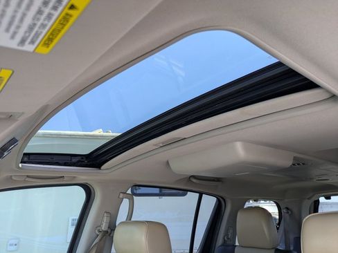 Used 2013 Nissan Armada Platinum w/ Platinum Reserve Pkg AWD/4WD image 16