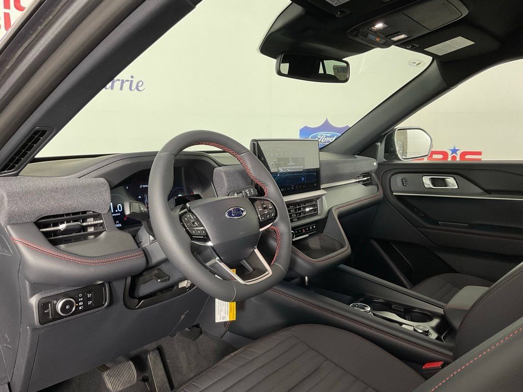 New 2026 Ford Explorer ST-Line w/ ST-Line Street Pack RWD image 13