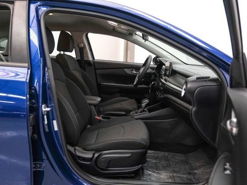 Used 2020 Kia Forte LXS image 32