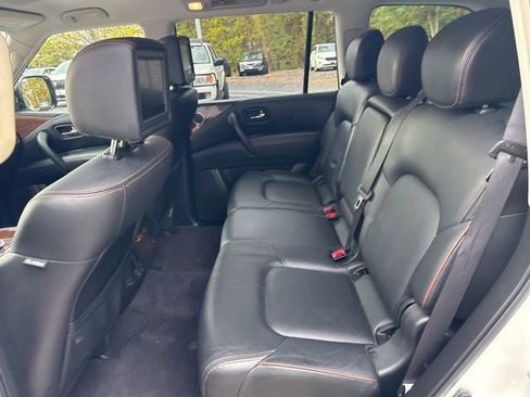 Used 2019 Nissan Armada Platinum w/ Interior Lighting Package image 13