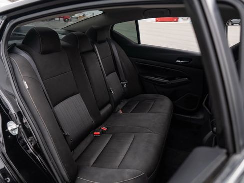 Used 2021 Nissan Altima 2.5 SV image 17