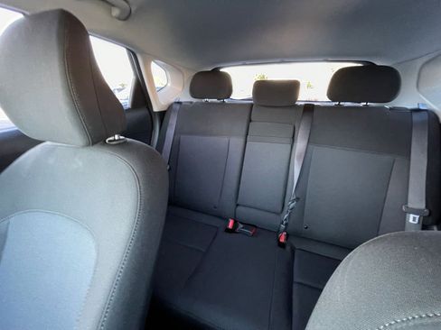 Used 2025 Hyundai Kona SEL image 39