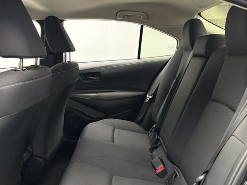 Used 2024 Toyota Corolla LE w/ LE Convenience Package FWD image 30