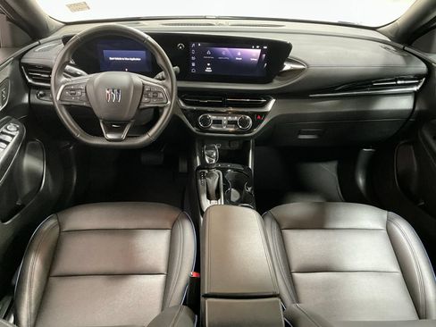 Used 2025 Buick Envista Sport Touring FWD image 15