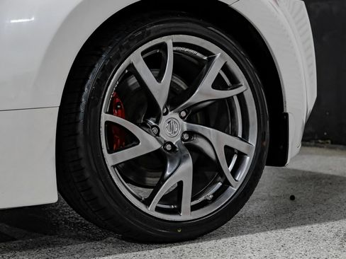 Used 2013 Nissan 370Z Touring w/ Sport Pkg RWD image 55