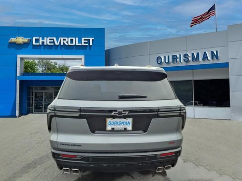 New 2026 Chevrolet Traverse RS image 4