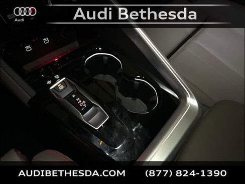 New 2025 Audi Q5 Prestige image 19