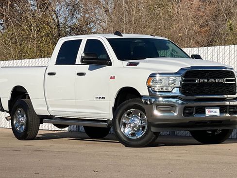Used 2020 RAM 2500 Tradesman image 2