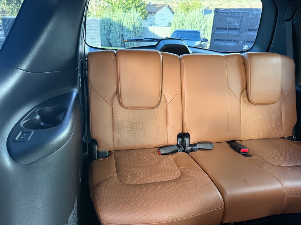 Used 2024 INFINITI QX80 Sensory w/ Cargo Package AWD/4WD image 46
