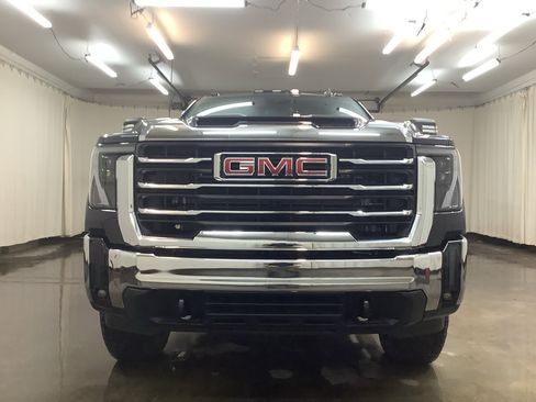 New 2026 GMC Sierra 2500 SLE w/ Max Trailering Package image 11