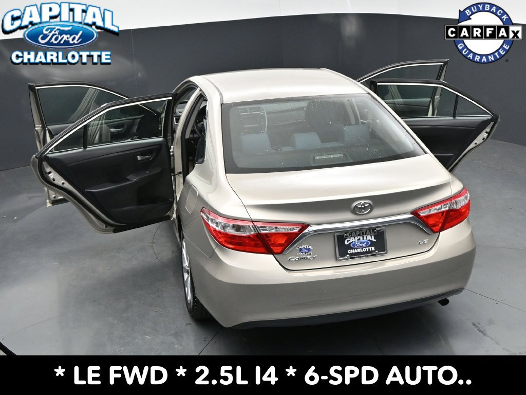 Used 2015 Toyota Camry LE FWD image 33