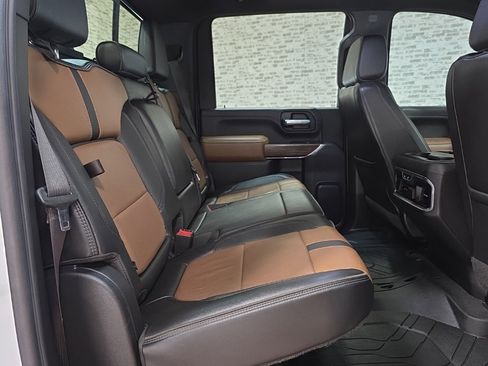 Used 2021 Chevrolet Silverado 3500 High Country w/ Z71 Off-Road Package image 17