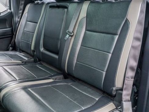 Used 2018 Ford F150 Raptor w/ Equipment Group 802A Luxury image 35