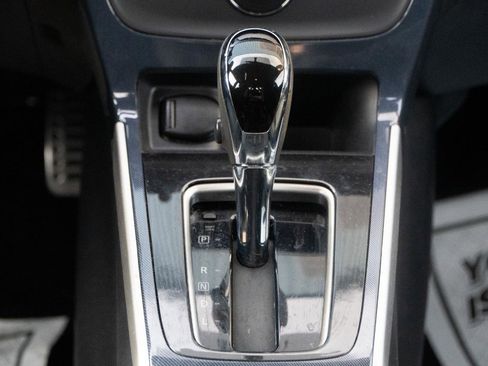 Used 2019 Nissan Sentra SR FWD image 31