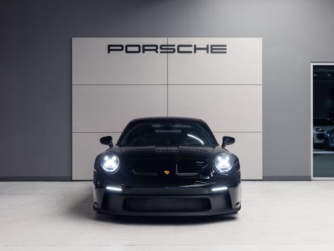Certified 2022 Porsche 911 GT3 RWD image 10