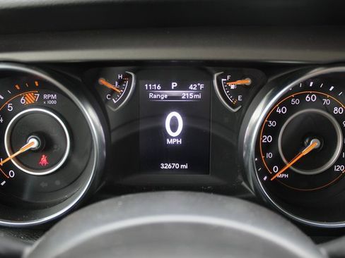 Used 2021 Jeep Wrangler Sport S image 9