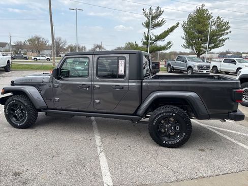 New 2026 Jeep Gladiator Willys image 18