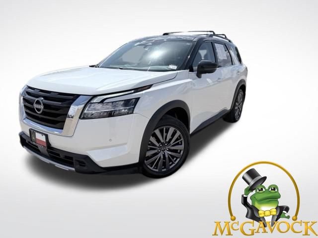 Used 2023 Nissan Pathfinder SL w/ SL Premium Package FWD image 1