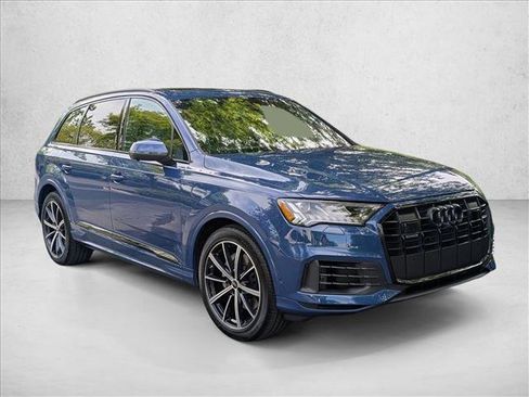 Used 2024 Audi Q7 3.0T Prestige AWD/4WD image 3