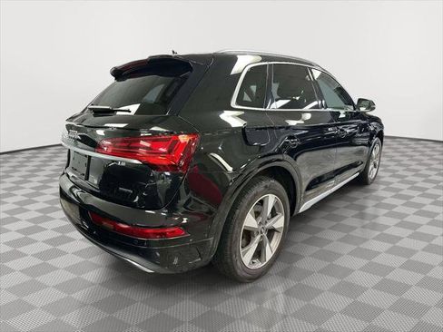 Used 2023 Audi Q5 2.0T Premium Plus w/ Premium Plus Package AWD/4WD image 3