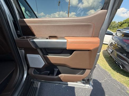 Used 2025 Ford F150 King Ranch w/ FX4 Off-Road Package AWD/4WD image 20