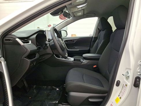 Certified 2025 Toyota RAV4 LE image 11