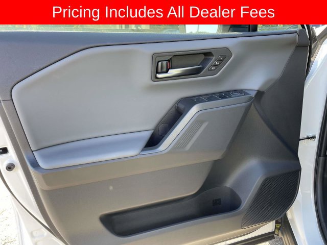 Certified 2026 Toyota RAV4 XSE w/ Panoramic Sun Roof Package AWD/4WD image 18