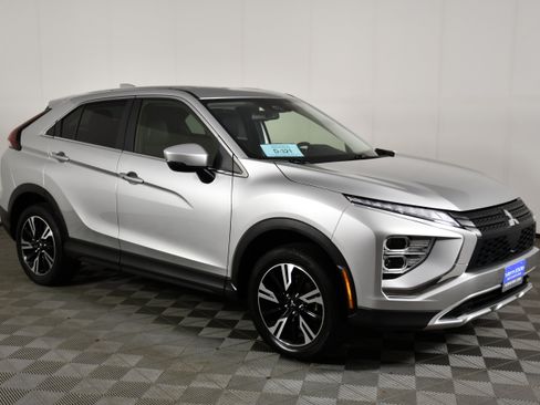 Used 2024 Mitsubishi Eclipse Cross SE AWD/4WD image 4