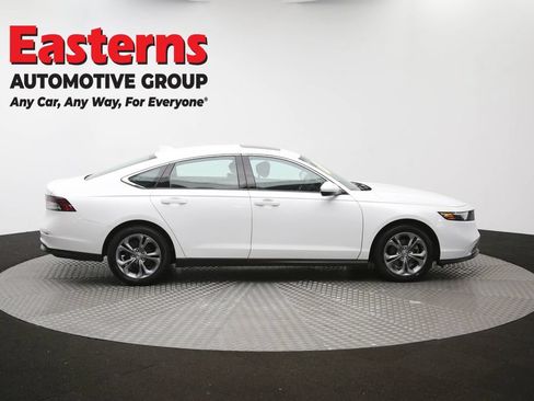Used 2023 Honda Accord EX image 47