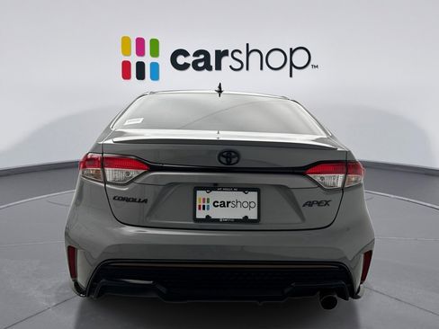 Used 2022 Toyota Corolla SE image 4
