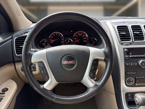 Used 2012 GMC Acadia SLT FWD image 18