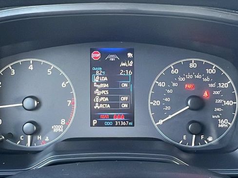 Used 2024 Toyota Corolla Cross LE FWD image 21