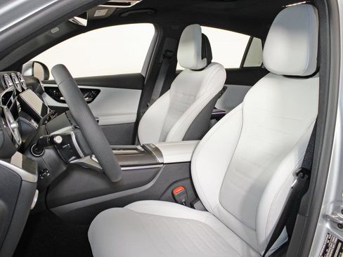 Certified 2026 Mercedes-Benz GLC 300 4MATIC image 13