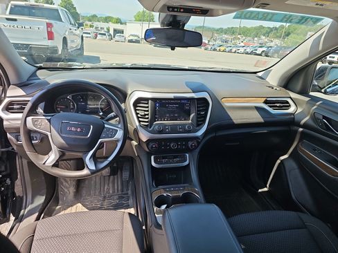 Used 2023 GMC Acadia SLE AWD/4WD image 15