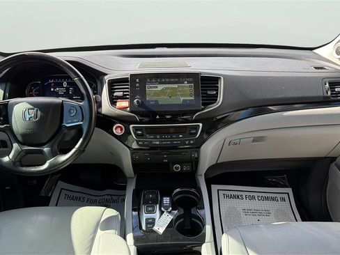 Used 2019 Honda Pilot Touring image 21