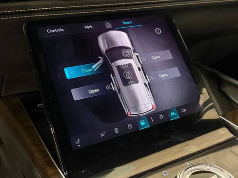 New 2026 Cadillac Escalade Platinum Sport AWD/4WD image 34