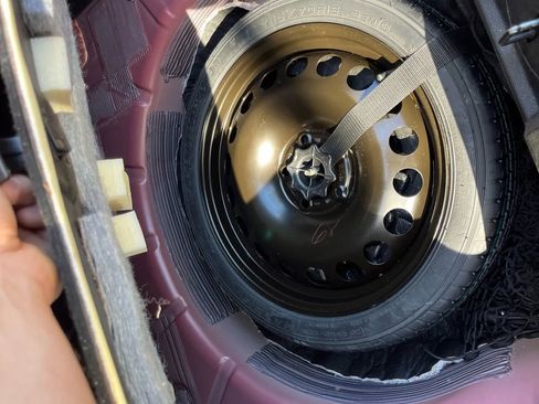 Used 2011 Chevrolet Cruze LT w/ RS Package image 10