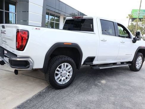 Used 2023 GMC Sierra 3500 SLT w/ SLT Premium Package AWD/4WD image 8