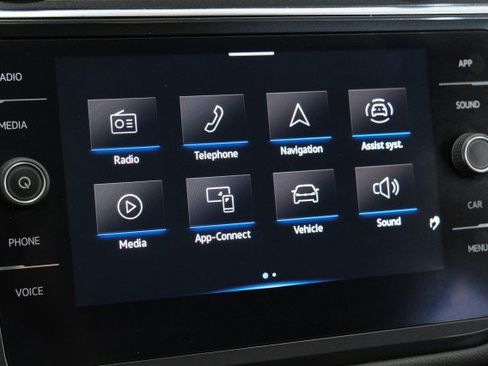 Used 2021 Volkswagen Tiguan SE FWD image 27