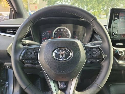 Used 2021 Toyota Corolla SE FWD image 15