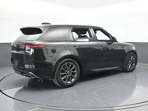 Used 2024 Land Rover Range Rover Sport Dynamic SE image 6