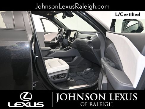 Used 2025 Lexus TX 350 AWD w/ Technology Package image 12
