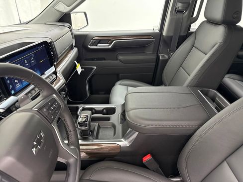 New 2026 Chevrolet Silverado 1500 RST image 28