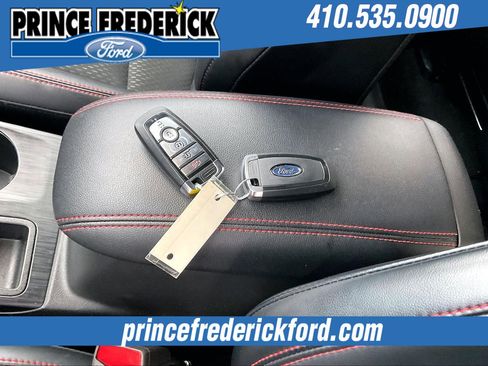 Used 2025 Ford Escape ST-Line Elite w/ Tech Pack #1 image 10