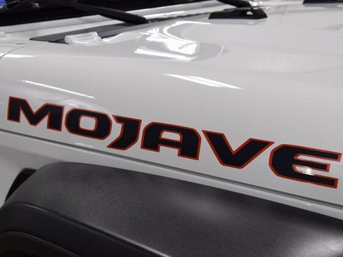 Used 2023 Jeep Gladiator Mojave w/ LED Lighting Group image 17