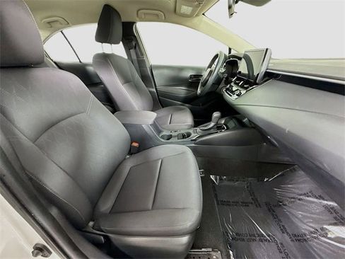 Certified 2024 Toyota Corolla LE image 25