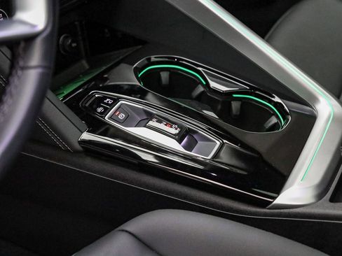 Certified 2025 Audi Q5 Premium w/ Convenience Package image 24